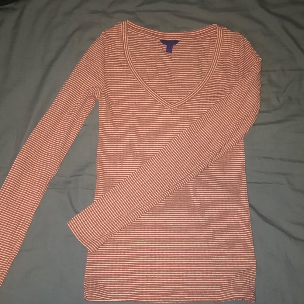 Long sleeved v neck